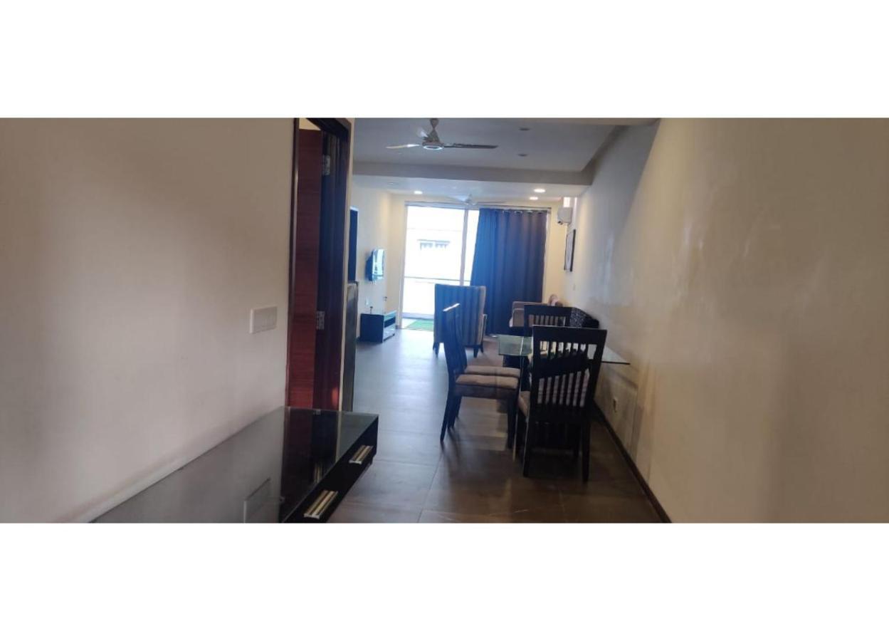 Aarju Luxurious Stay 칼랑굿 외부 사진