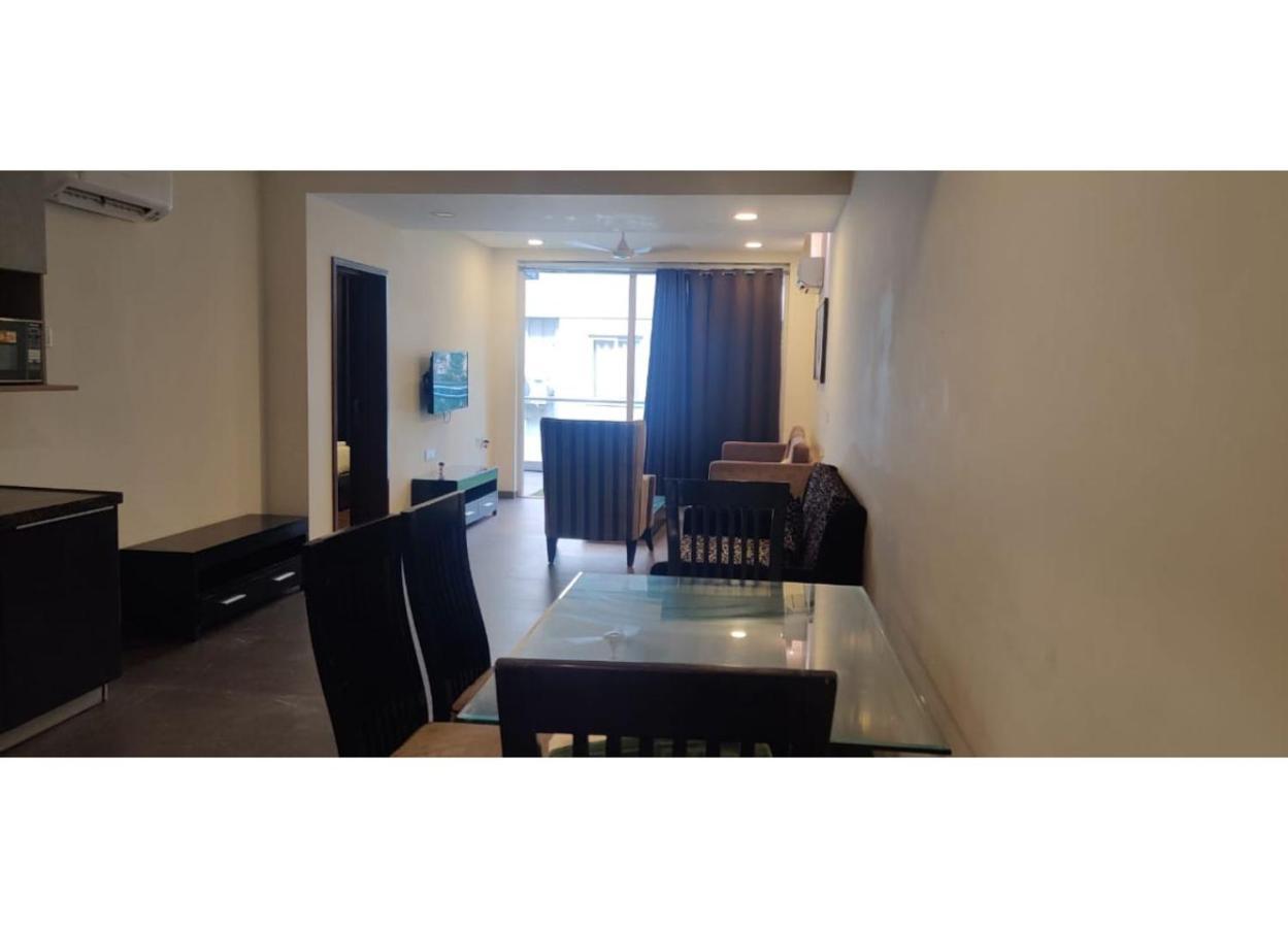 Aarju Luxurious Stay 칼랑굿 외부 사진