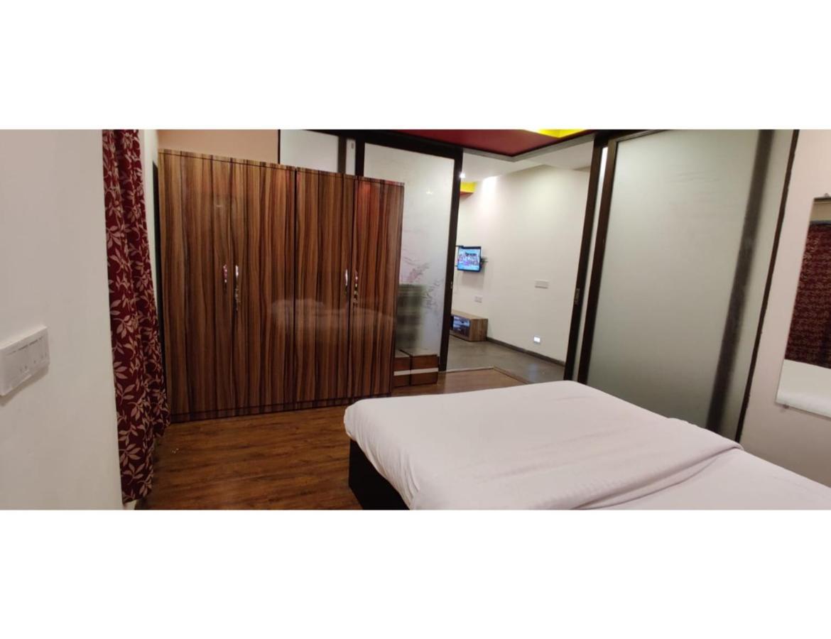 Aarju Luxurious Stay 칼랑굿 외부 사진