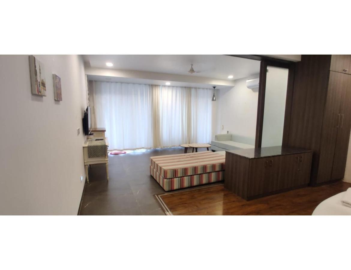 Aarju Luxurious Stay 칼랑굿 외부 사진