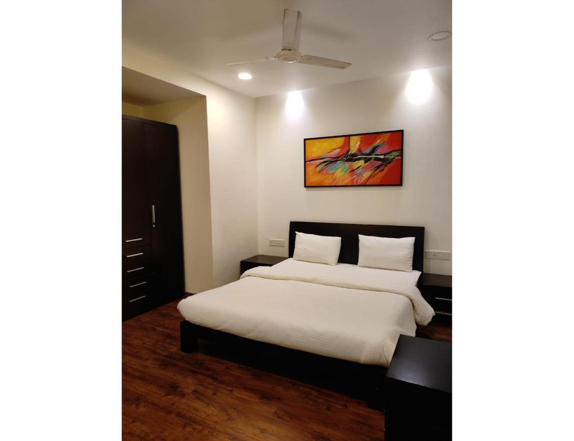 Aarju Luxurious Stay 칼랑굿 외부 사진