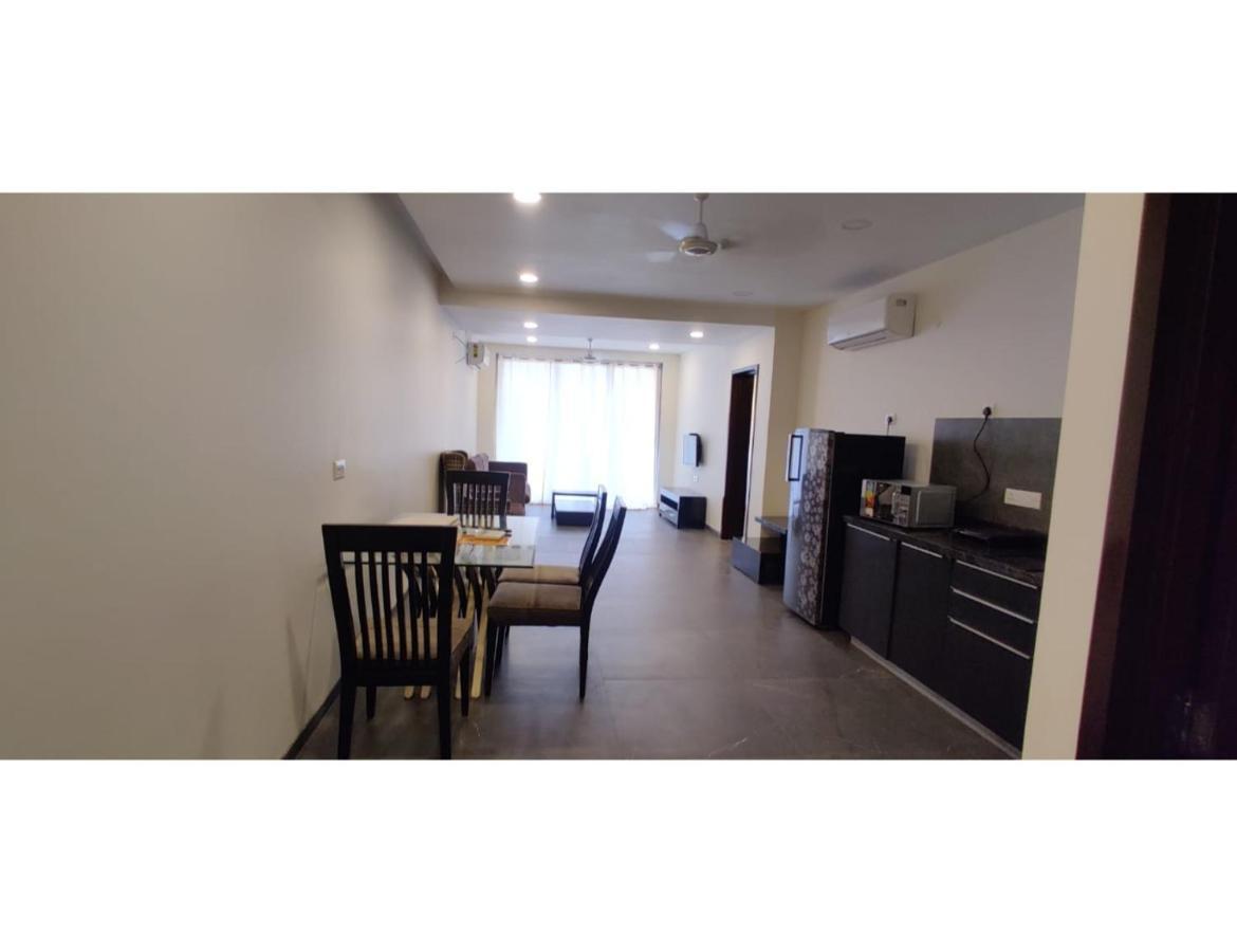 Aarju Luxurious Stay 칼랑굿 외부 사진