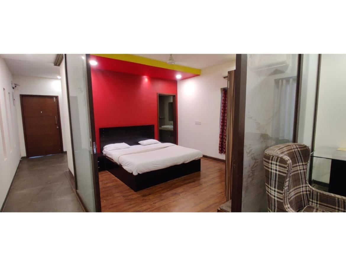 Aarju Luxurious Stay 칼랑굿 외부 사진