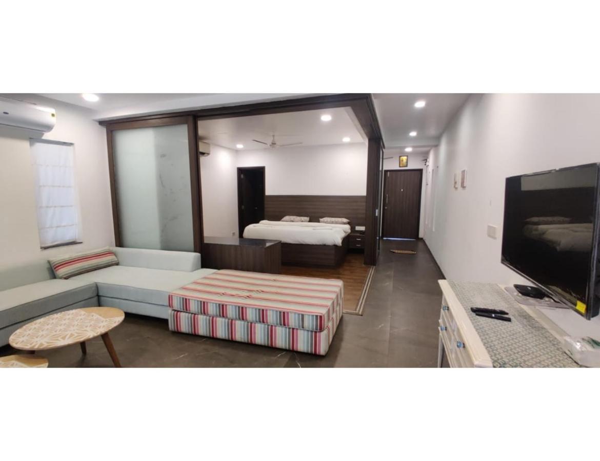 Aarju Luxurious Stay 칼랑굿 외부 사진