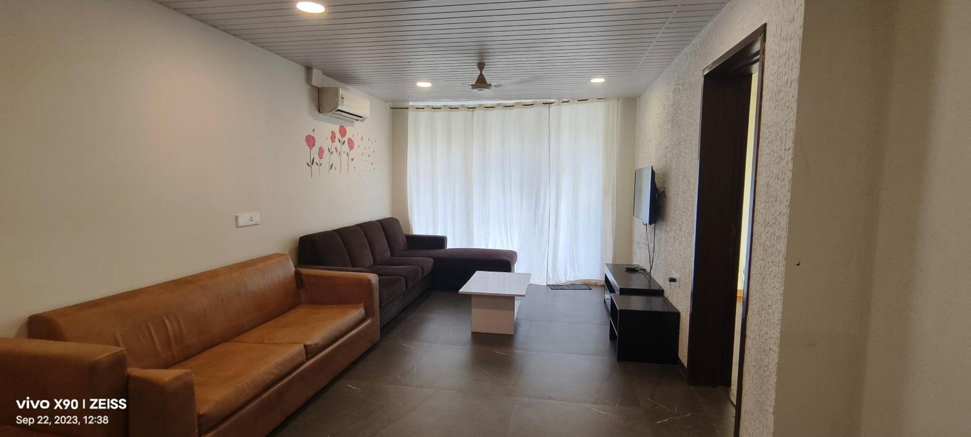 Aarju Luxurious Stay 칼랑굿 외부 사진